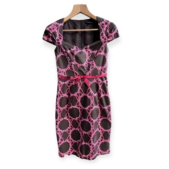 David Meister Sweetheart Neck Cap Sleeve Knee Length Sheath Dress, Size 2 - Picture 1 of 11